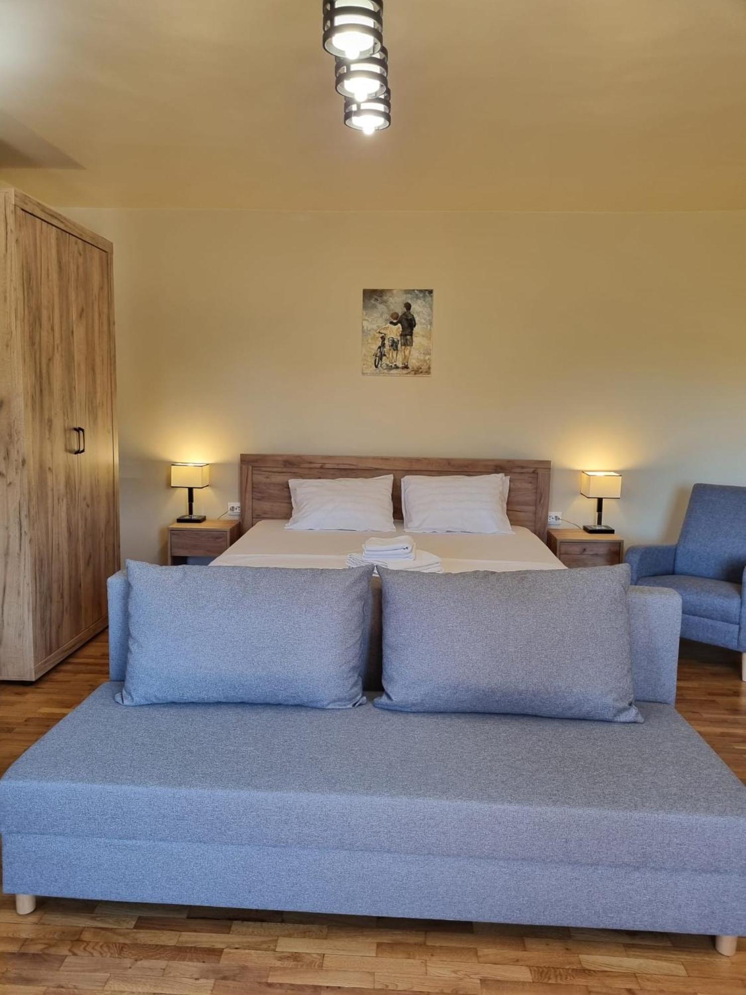 Crystal Salin Villa *
